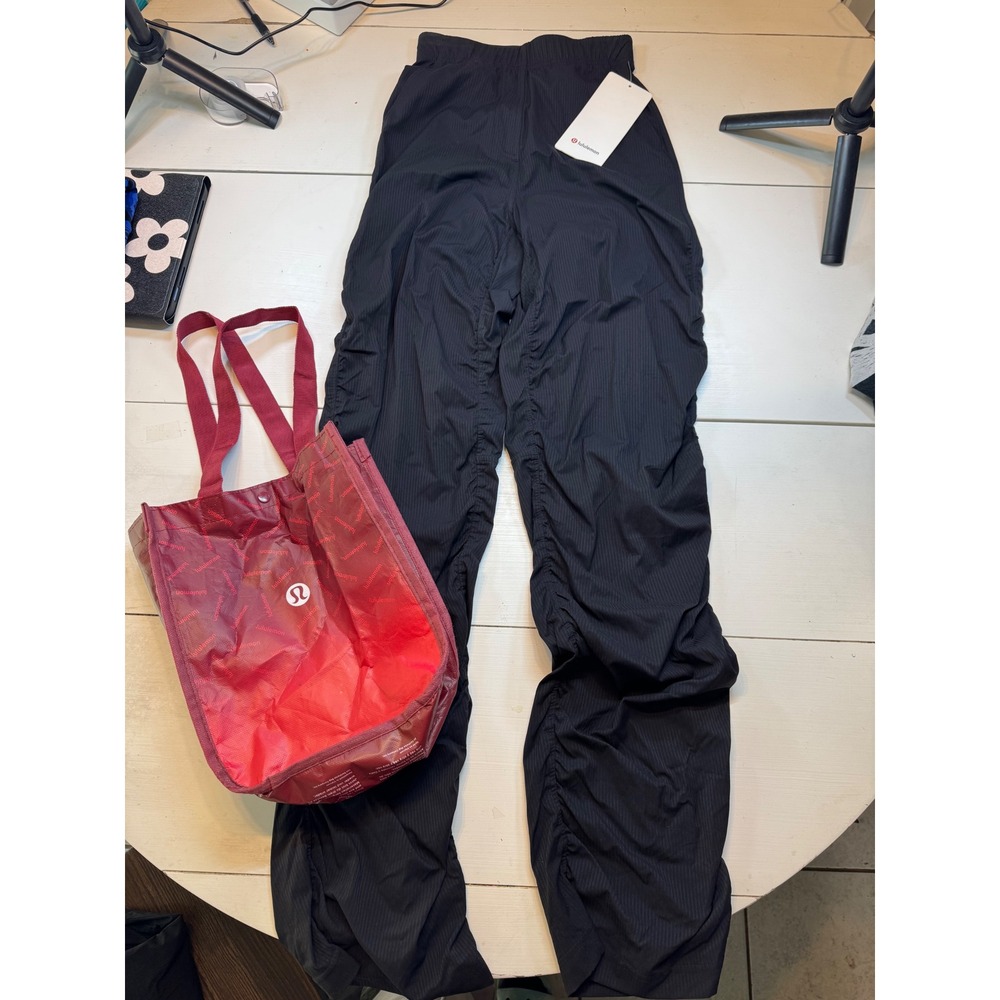 Lululemon Dance Studio Slim-Fit HR Flared Pant Black XXS LW5GUVS
